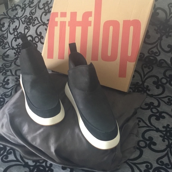 NWT FitFlop Nubuck-Mix Flatform Bootie Sneakers Size 10 - Picture 3 of 8